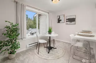 11215 NE 128th St, Kirkland, WA 98034 - Photo 9