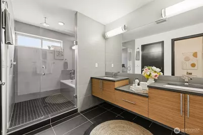 717 Martin Luther King Jr. Way S #B, Seattle, WA 98144 - Photo 13