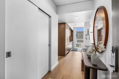 121 Stewart Street #2402, Seattle, WA 98101 - Photo 3
