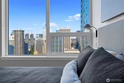 121 Stewart Street #2402, Seattle, WA 98101 - Photo 19