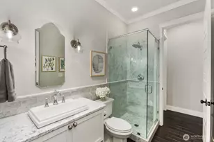 8411 NE 110th Pl, Kirkland, WA 98034 - Photo 29