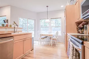 4375 249th Ave SE, Sammamish, WA 98029 - Photo 11