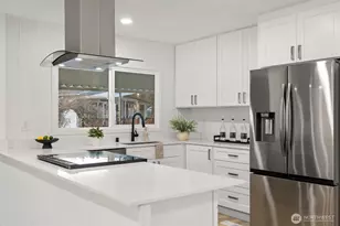 7031 NE 175th St, Kenmore, WA 98028 - Photo 19