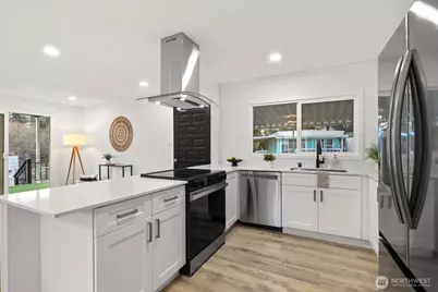 7031 NE 175th Street #53, Kenmore, WA 98028 - Photo 17