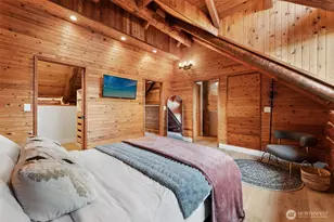 6358 S Island Dr E, Bonney Lake, WA 98391 - Photo 21