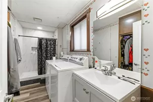 525 138 St E, Tacoma, WA 98445 - Photo 21