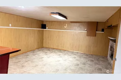 9802 S 210th Pl, Kent, WA 98031 - Photo 9