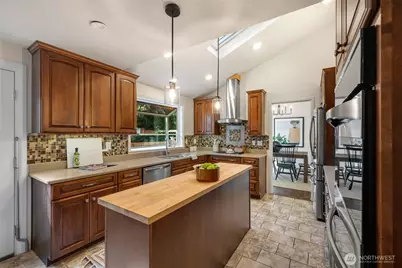 17830 66th Place W, Lynnwood, WA 98037 - Photo 7