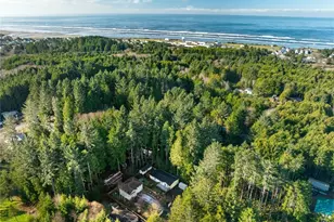 48 Robin Ln, Pacific Beach, WA 98571 - Photo 35