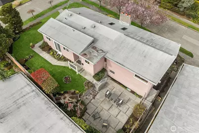 2530 26th Avenue W, Seattle, WA 98199 - Photo 29