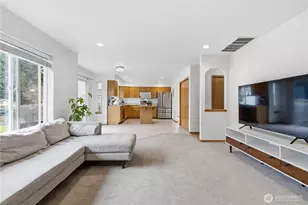 4108 NE 7th St, Renton, WA 98059 - Photo 13