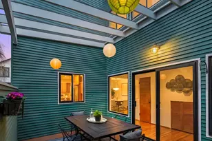 343 N 74th St, Seattle, WA 98103 - Photo 15