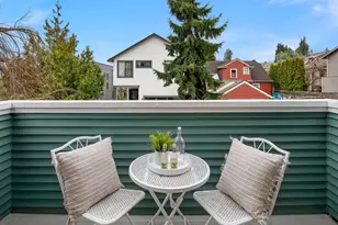 343 N 74th St, Seattle, WA 98103 - Photo 21