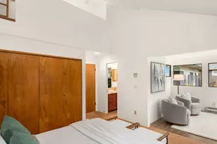 343 N 74th St, Seattle, WA 98103 - Photo 17