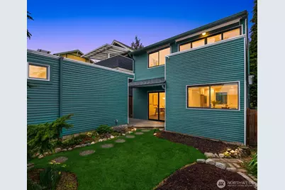 343 N 74th Street, Seattle, WA 98103 - Photo 27