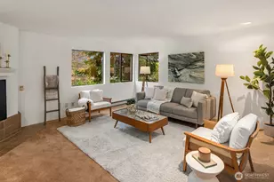 343 N 74th St, Seattle, WA 98103 - Photo 3