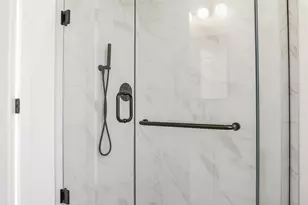 3448 B NW 65th St, Seattle, WA 98117 - Photo 21