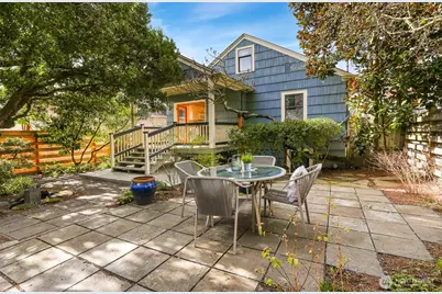 7026 5th Avenue NW, Seattle, WA 98117 - Photo 19