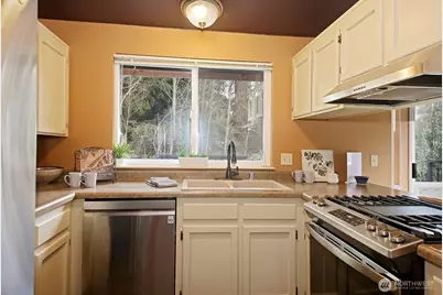 445 Mitchell Drive, Coupeville, WA 98239 - Photo 13