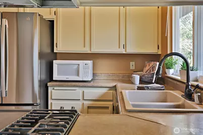 445 Mitchell Drive, Coupeville, WA 98239 - Photo 13