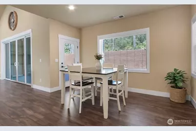 167 Mountain Crest Lane, Eatonville, WA 98328 - Photo 9