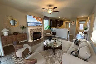 864 Sigrist Dr E, Enumclaw, WA 98022 - Photo 7