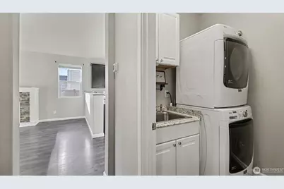 864 Sigrist Drive E, Enumclaw, WA 98022 - Photo 21