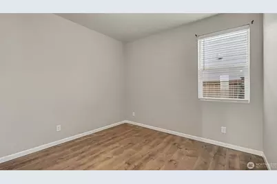 864 Sigrist Drive E, Enumclaw, WA 98022 - Photo 25