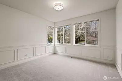 25424 NE 39th Way, Redmond, WA 98053 - Photo 17