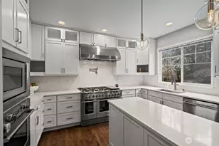 25424 NE 39th Way, Redmond, WA 98053 - Photo 9