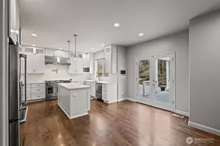 25424 NE 39th Way, Redmond, WA 98053 - Photo 11