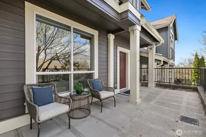 2285 NE Natalie Way, Issaquah, WA 98029 - Photo 3