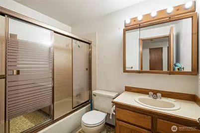 21803 Oak Way, Brier, WA 98036 - Photo 19