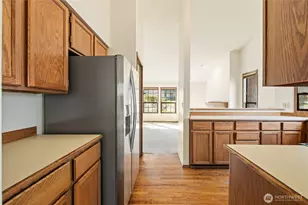 21803 Oak Way, Brier, WA 98036 - Photo 9