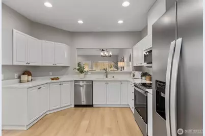 1405 60th Street SE #B, Auburn, WA 98092 - Photo 5