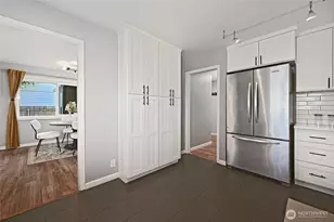 4570 36th Ave W, Seattle, WA 98199 - Photo 11