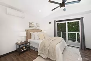 4570 36th Ave W, Seattle, WA 98199 - Photo 17