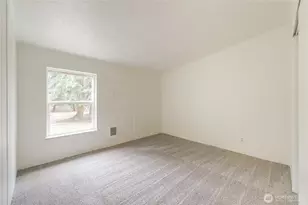 10794 Halloran Rd, Bow, WA 98232 - Photo 27