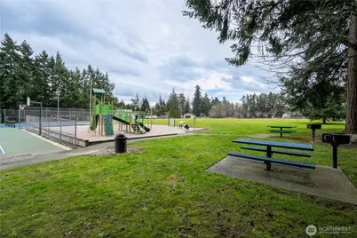 10794 Halloran Road, Bow, WA 98232 - Photo 39