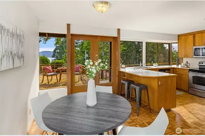 17814 NE 8th Place, Bellevue, WA 98008 - Photo 7