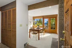 17814 NE 8th Pl, Bellevue, WA 98008 - Photo 11