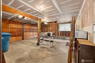 19809 Ashworth Ave N, Shoreline, WA 98133 - Photo 25