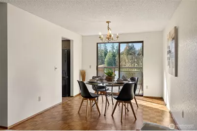 19809 Ashworth Avenue N, Shoreline, WA 98133 - Photo 9