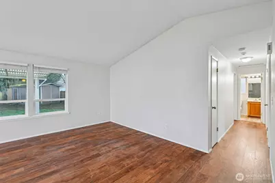 9117 58th Drive NE, Marysville, WA 98270 - Photo 5