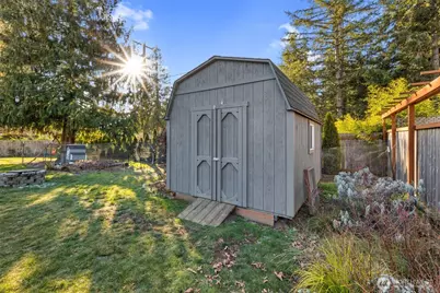 12702 214th Avenue Ct E, Bonney Lake, WA 98391 - Photo 35