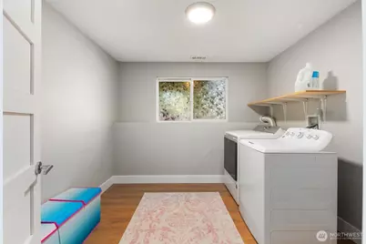 12702 214th Avenue Ct E, Bonney Lake, WA 98391 - Photo 27