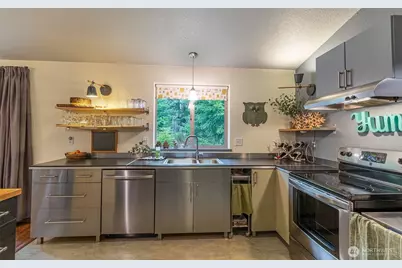 105 Jack Fir Court E, Packwood, WA 98361 - Photo 9