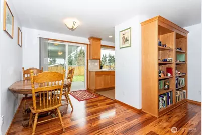 30127 10th Avenue S, Federal Way, WA 98003 - Photo 9