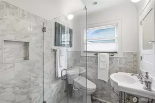 5401 S Angeline St, Seattle, WA 98118 - Photo 25