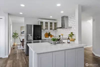 5225 108th Street SW, Mukilteo, WA 98275 - Photo 13